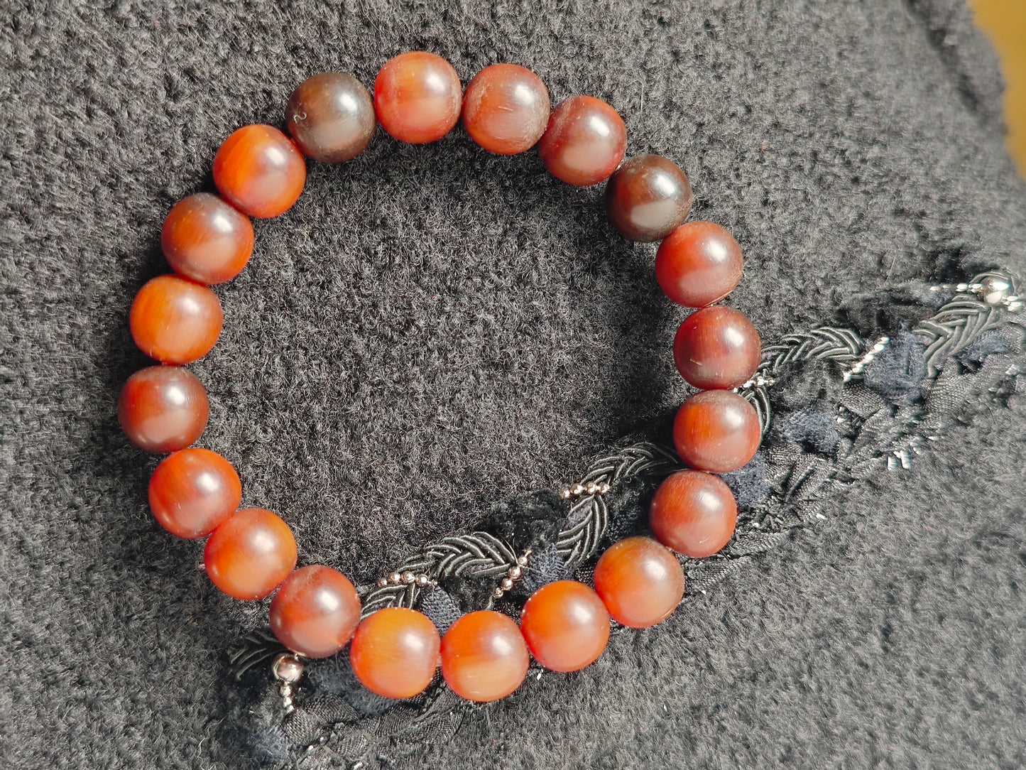 Black Donkey Hoof Bone Bracelet: Talismanic Evil-Warding with Ancient Aura